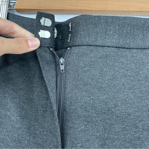 -Calvin Klein Modern Essentials Flare Leg Women Trousers NWT 12 - Picture 4 of 10